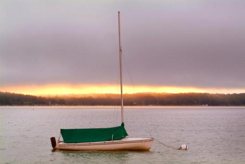 Lake-Sail-Boat